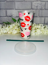 Load image into Gallery viewer, Xoxo Valentines Starbucks cold cup
