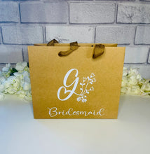 Load image into Gallery viewer, Bridesmaid gift bag
